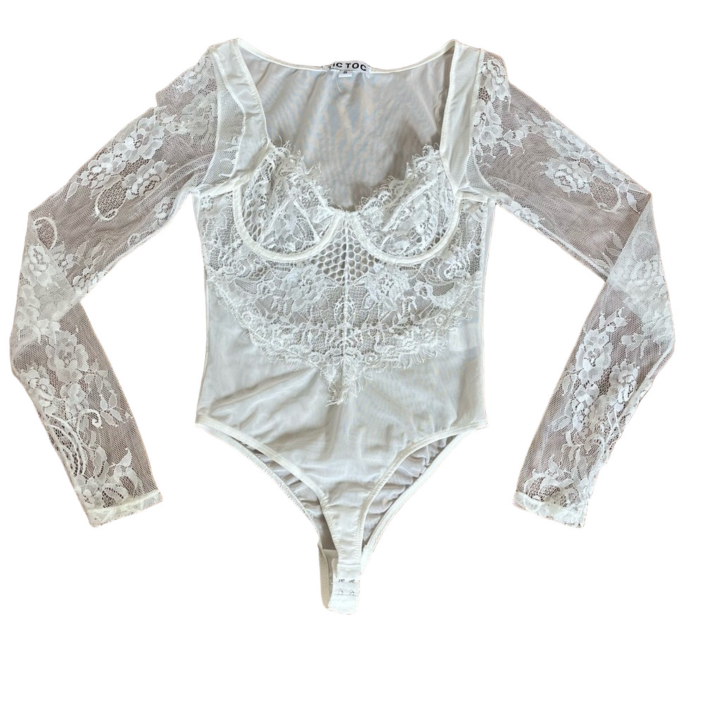 Tic Toc Women’s Long Sleeve Lace Bodysuit Small Cupped Underwire Bust Lingerie